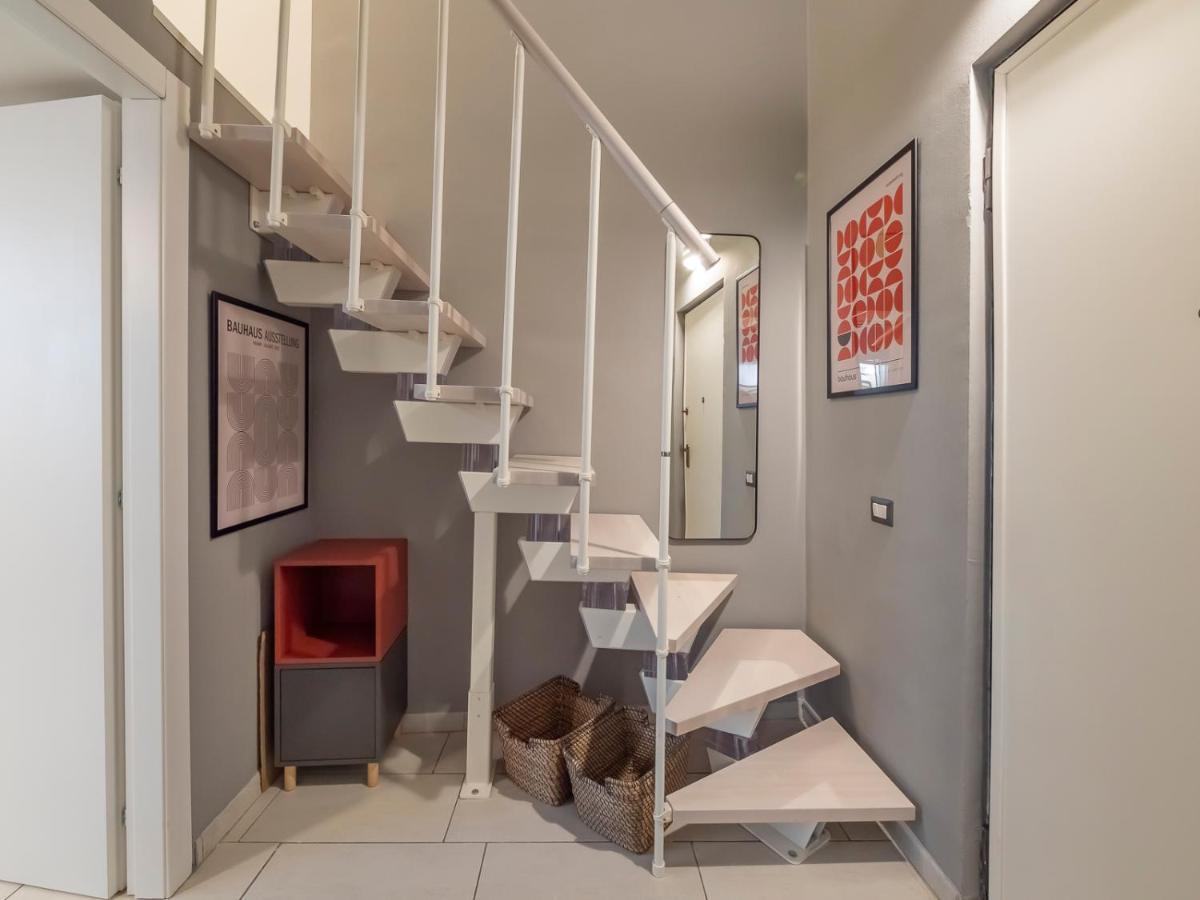 Ihost Apartment - Romilli 17A Milan Exterior photo